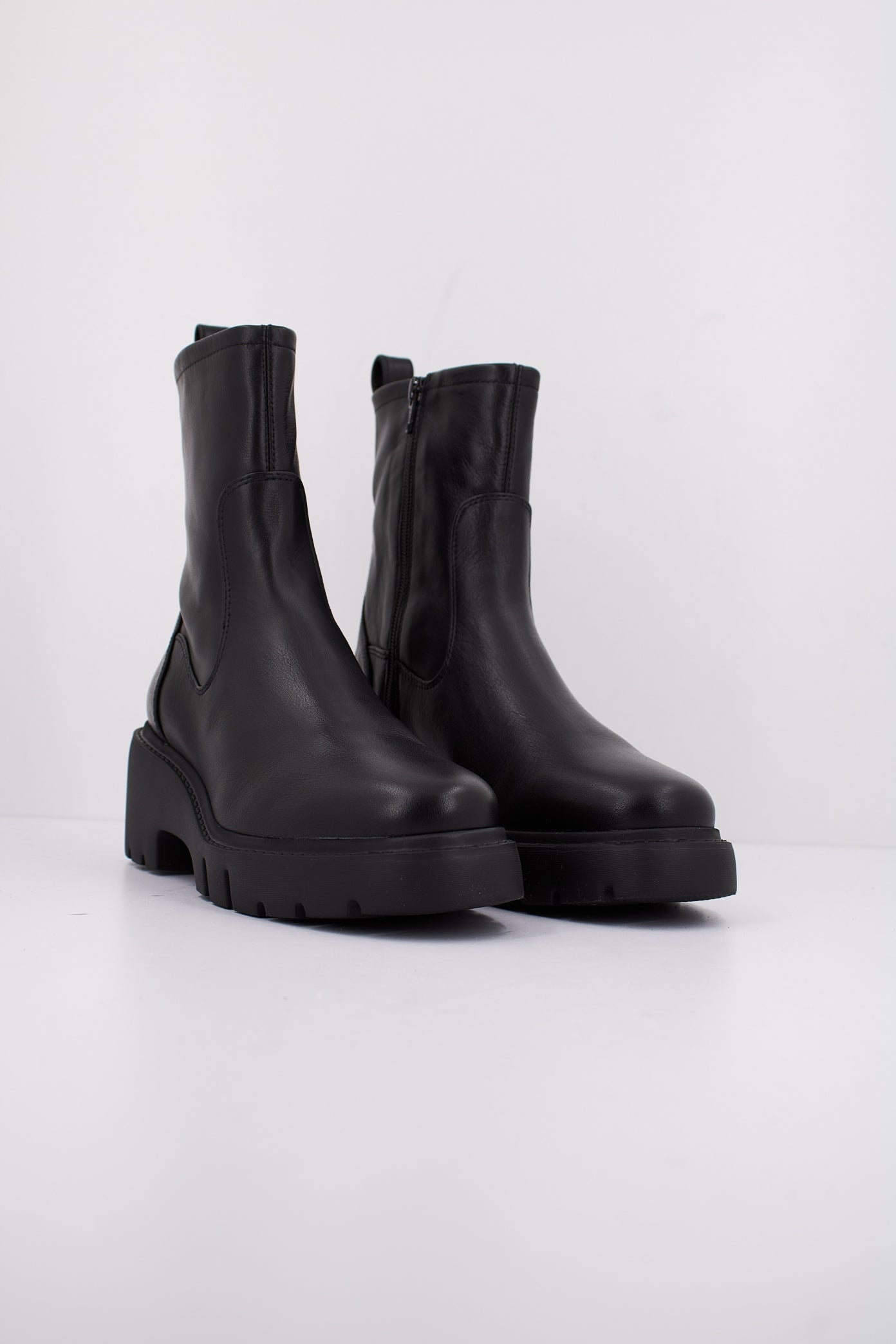 UNISA JOFO F STT en color BLACK  (2)