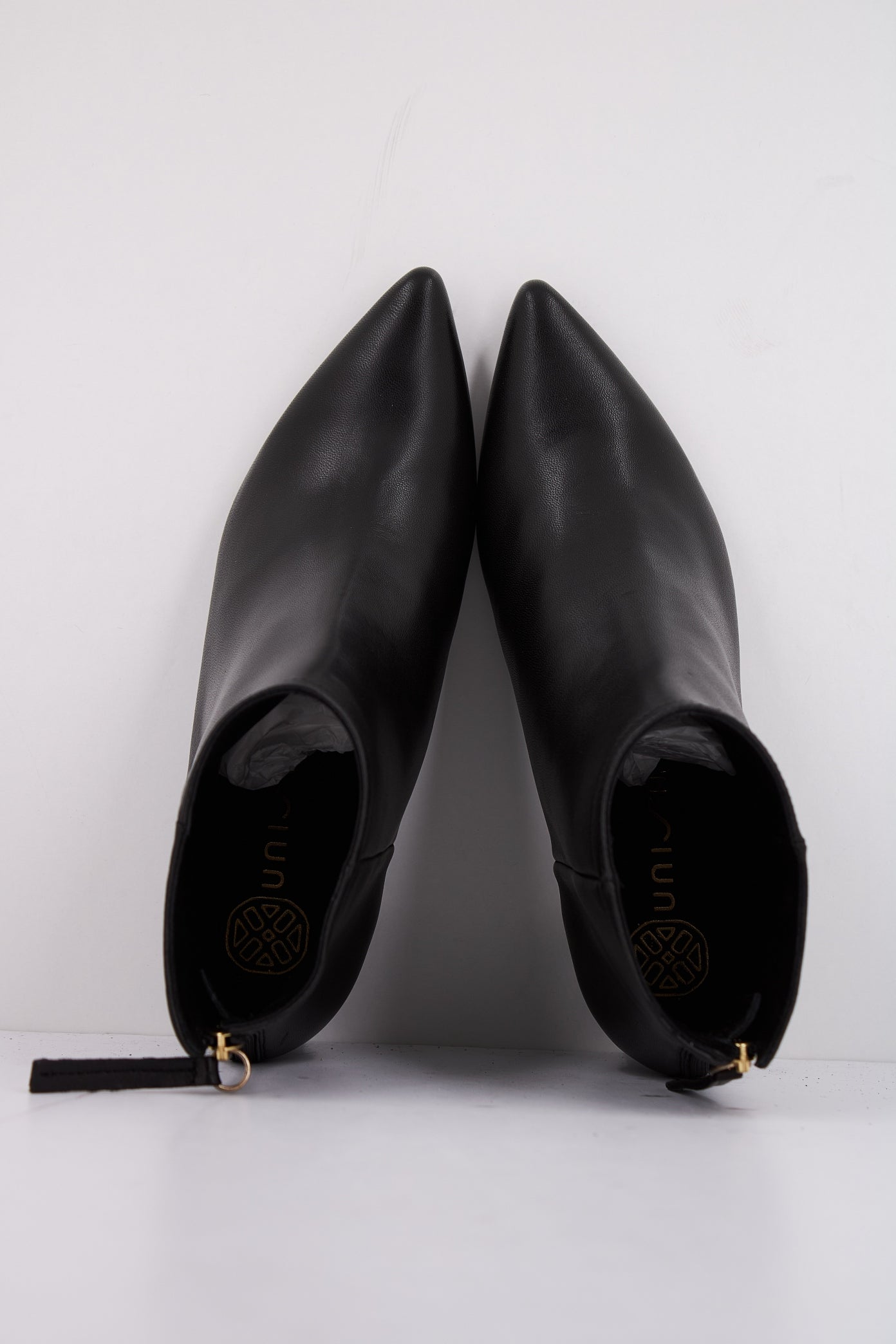 UNISA JOVITA en color BLACK  (3)