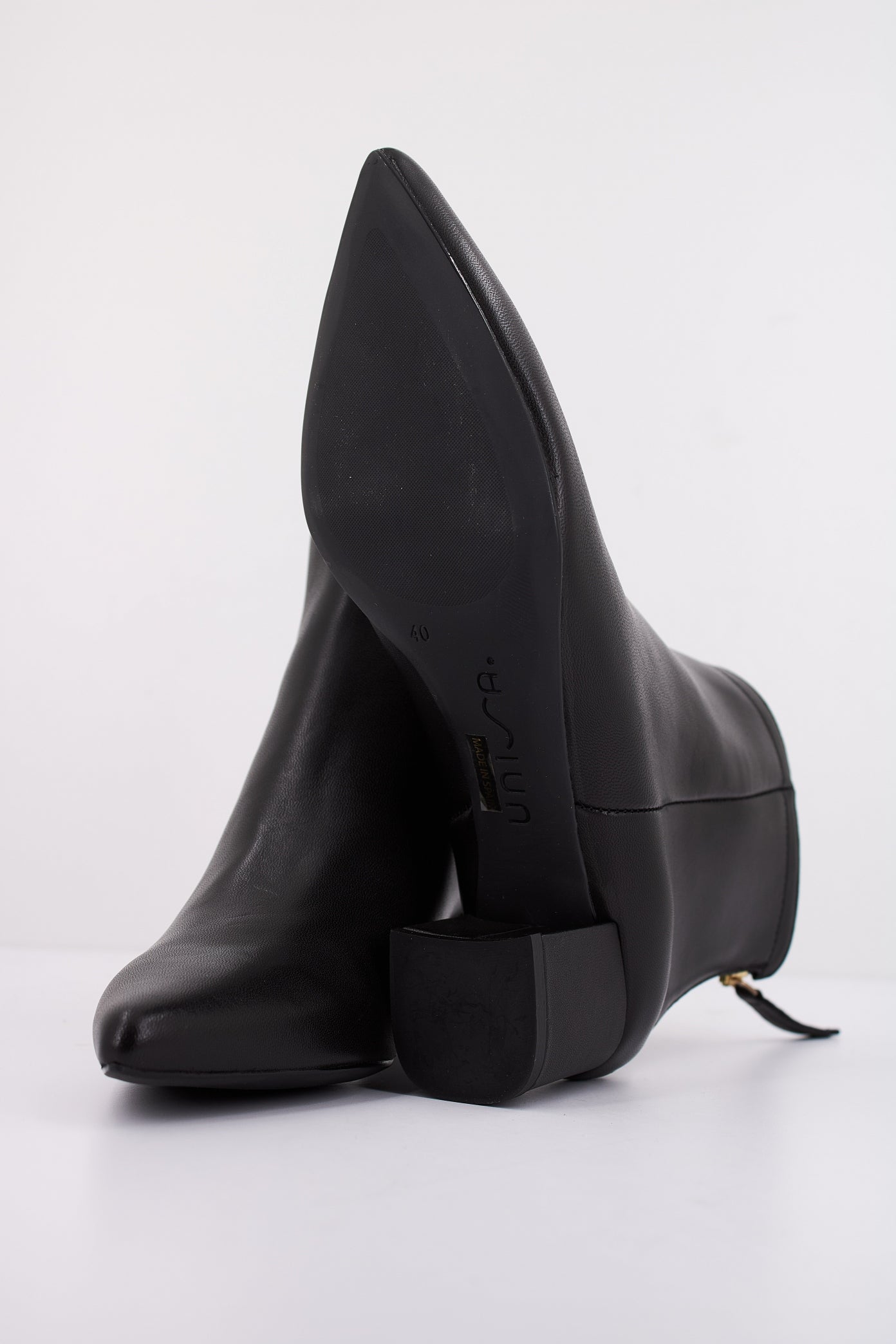 UNISA JOVITA en color BLACK  (5)
