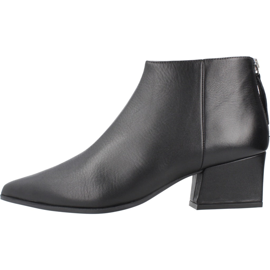 UNISA ANSEN F STT en color BLACK  (2)