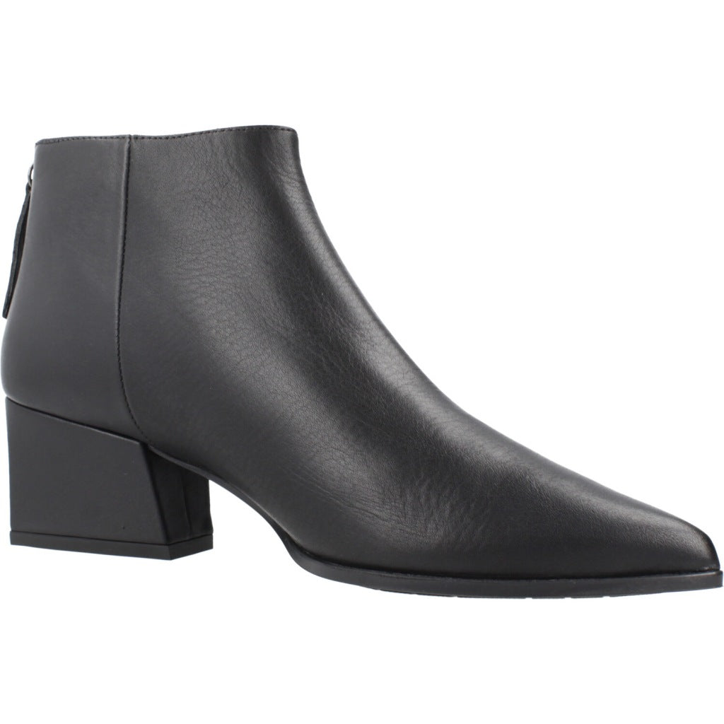 UNISA ANSEN F STT en color BLACK  (5)