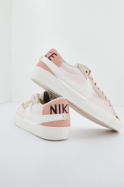 NIKE DQ  en color   (2)