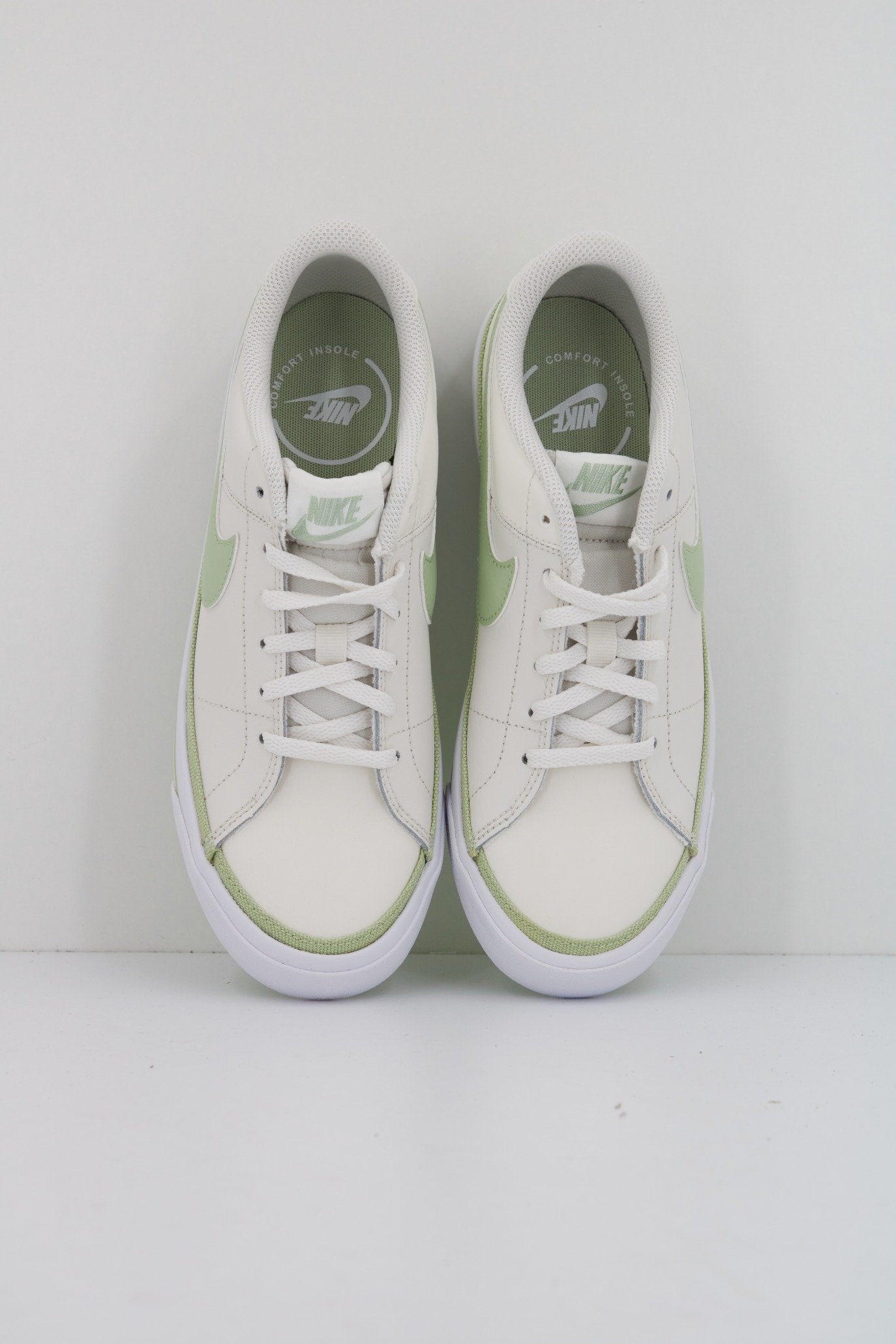 NIKE COURT LEGACY en color   (2)