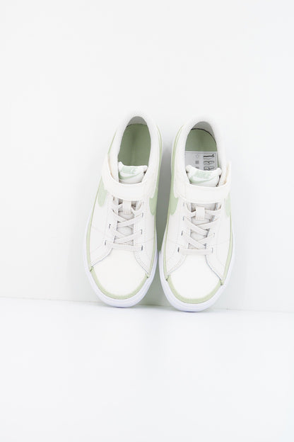 NIKE COURT LEGACY en color   (2)