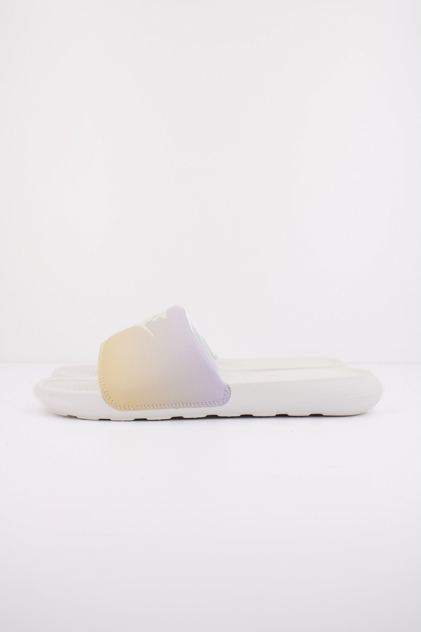 NIKE VICTORY ONE PRINT en color   (1)