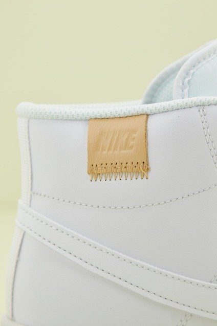 NIKE COURT RoOYALE  MID en color   (2)
