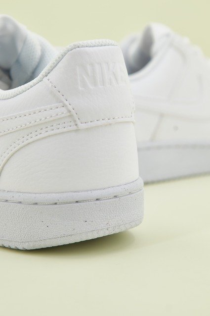 NIKE COURT VISION LOW BE en color   (4)