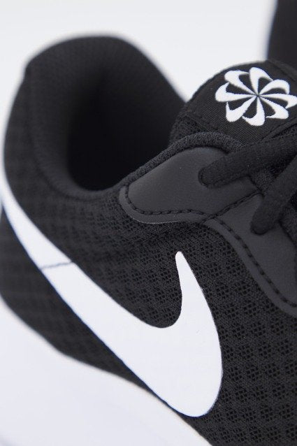 NIKE TANJUN en color   (4)