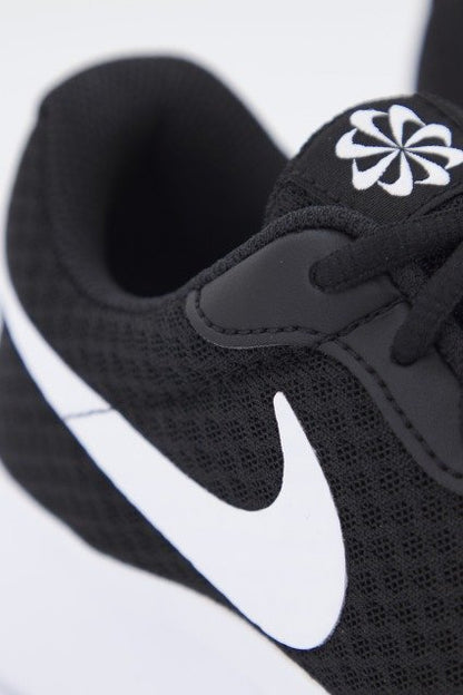 NIKE TANJUN en color   (4)