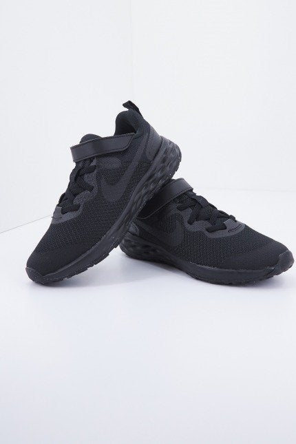 NIKE NIKE REVOLUTION  LI en color   (3)