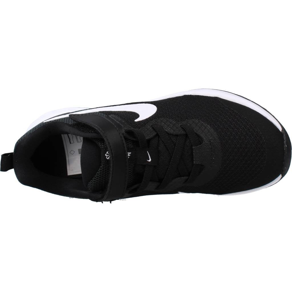 NIKE REVOLUTION   en color   (7)