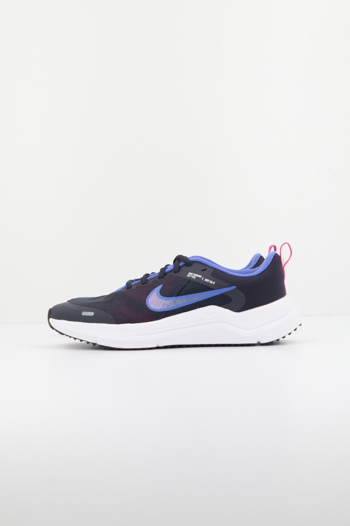 NIKE DOWNSHIFTER  BIG K en color   (1)