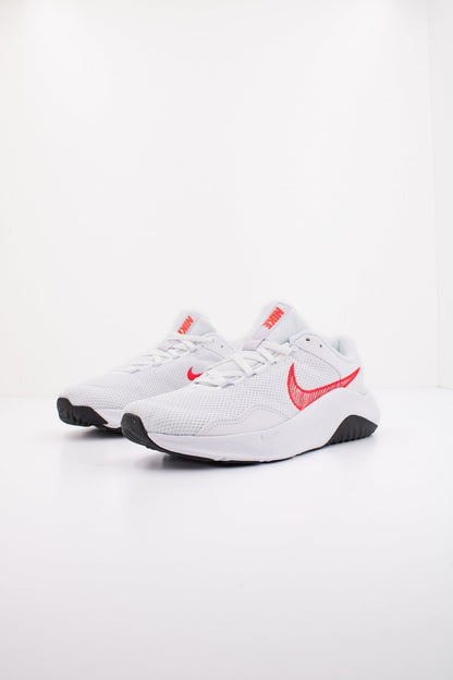 NIKE  LEGEND ESSENTIAL   en color   (2)