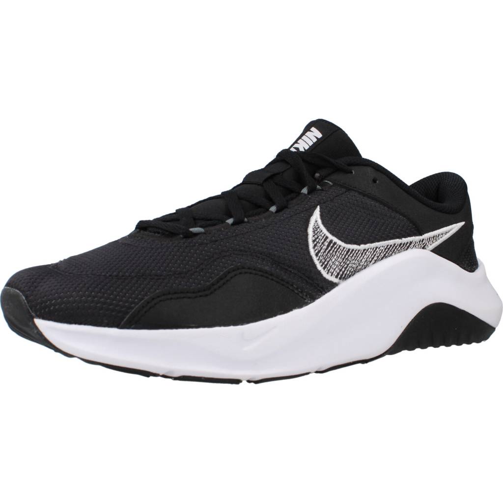 NIKE  LEGEND ESSENTIAL   en color   (1)