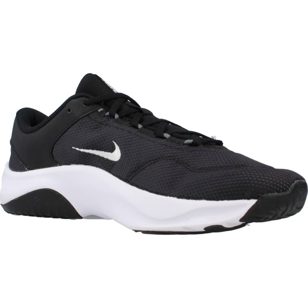 NIKE  LEGEND ESSENTIAL   en color   (5)