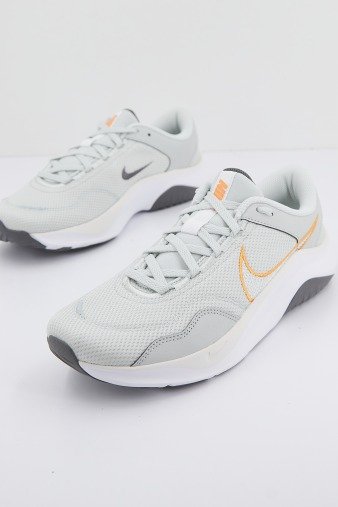 NIKE LEGEND ESSENTIAL  N en color   (1)