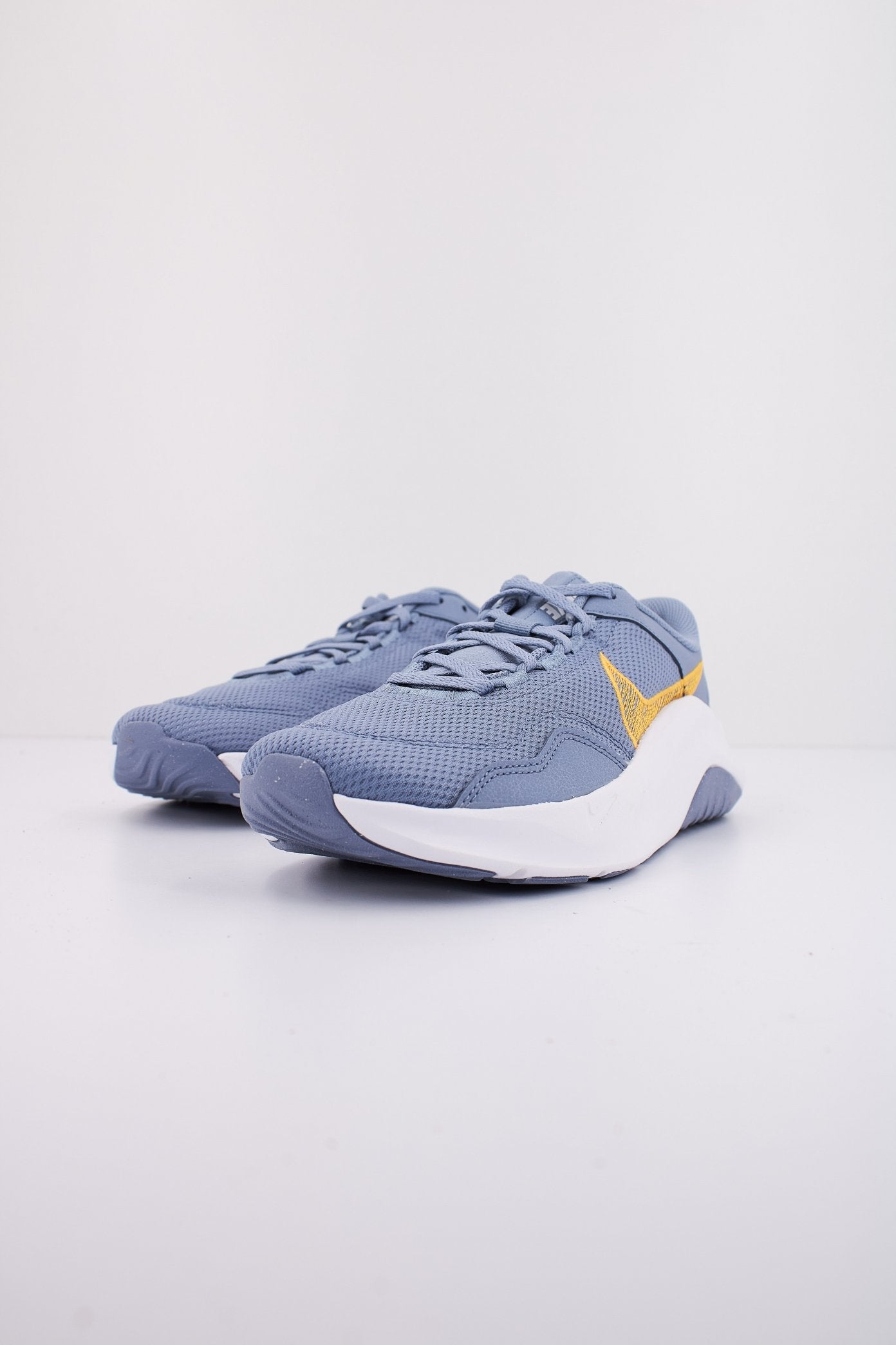 NIKE ESSENTIAL  NEXT NAT en color   (2)