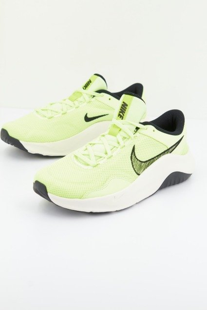 NIKE LEGEND ESSENTIAL  N en color   (1)