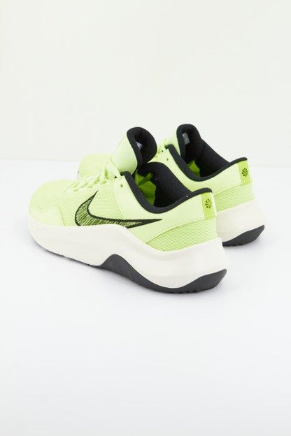 NIKE LEGEND ESSENTIAL  N en color   (4)