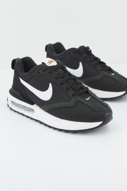 NIKE DAWN WOMEN'S SH en color   (1)