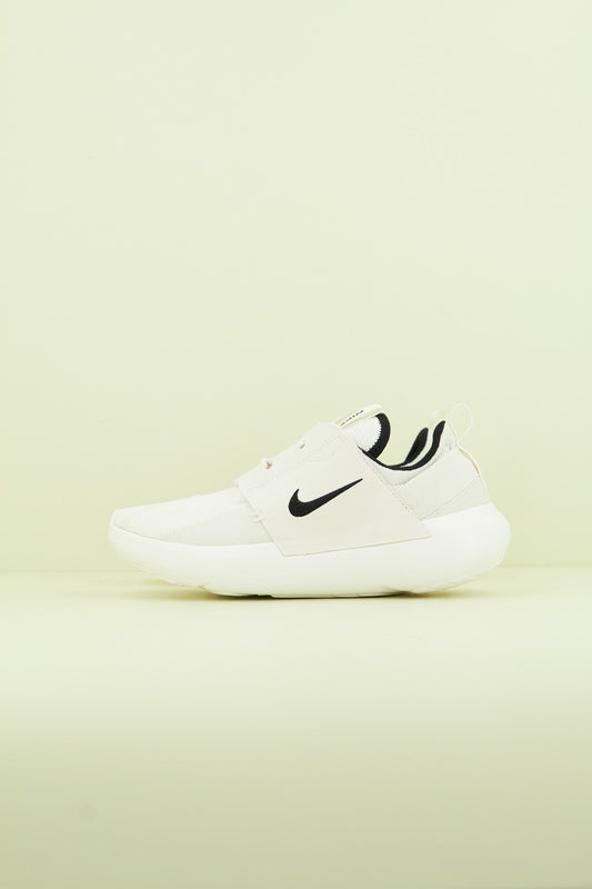 NIKE E-SERIES AD en color   (1)