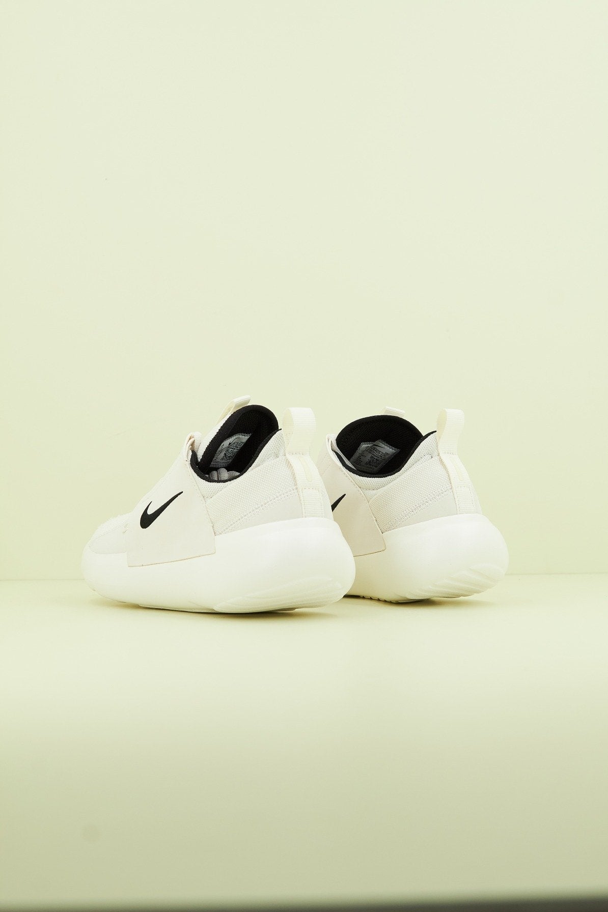 NIKE E-SERIES AD en color   (3)