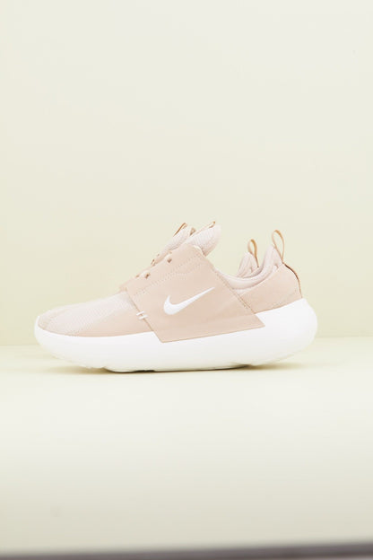 NIKE E-SERIES AD en color   (1)