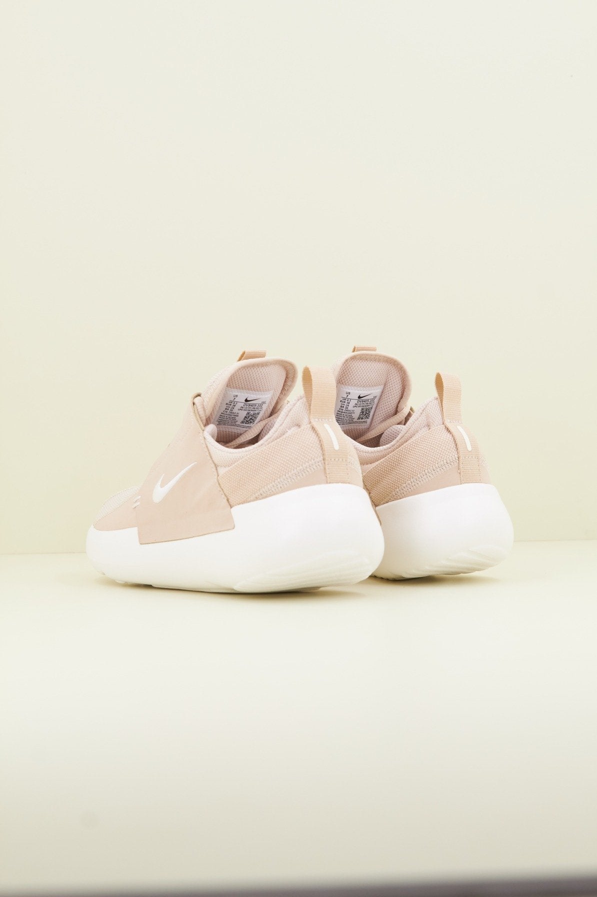 NIKE E-SERIES AD en color   (3)