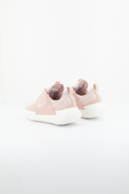 NIKE E-SERIES AD en color   (3)