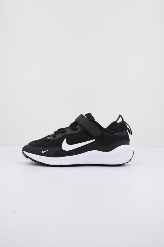 NIKE REVOLUTION  en color   (1)