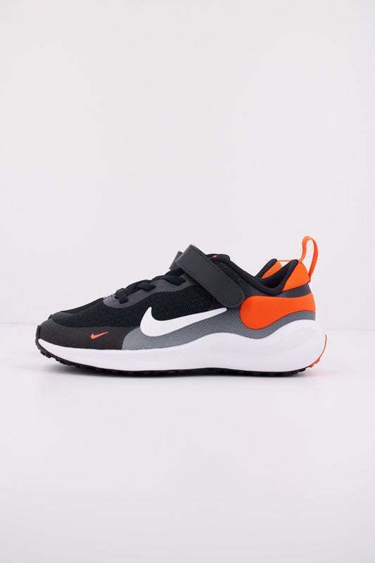 NIKE REVOLUTION  en color   (1)