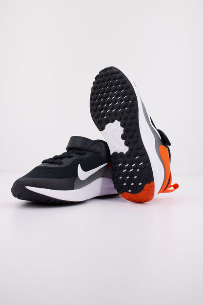 NIKE REVOLUTION  en color   (4)