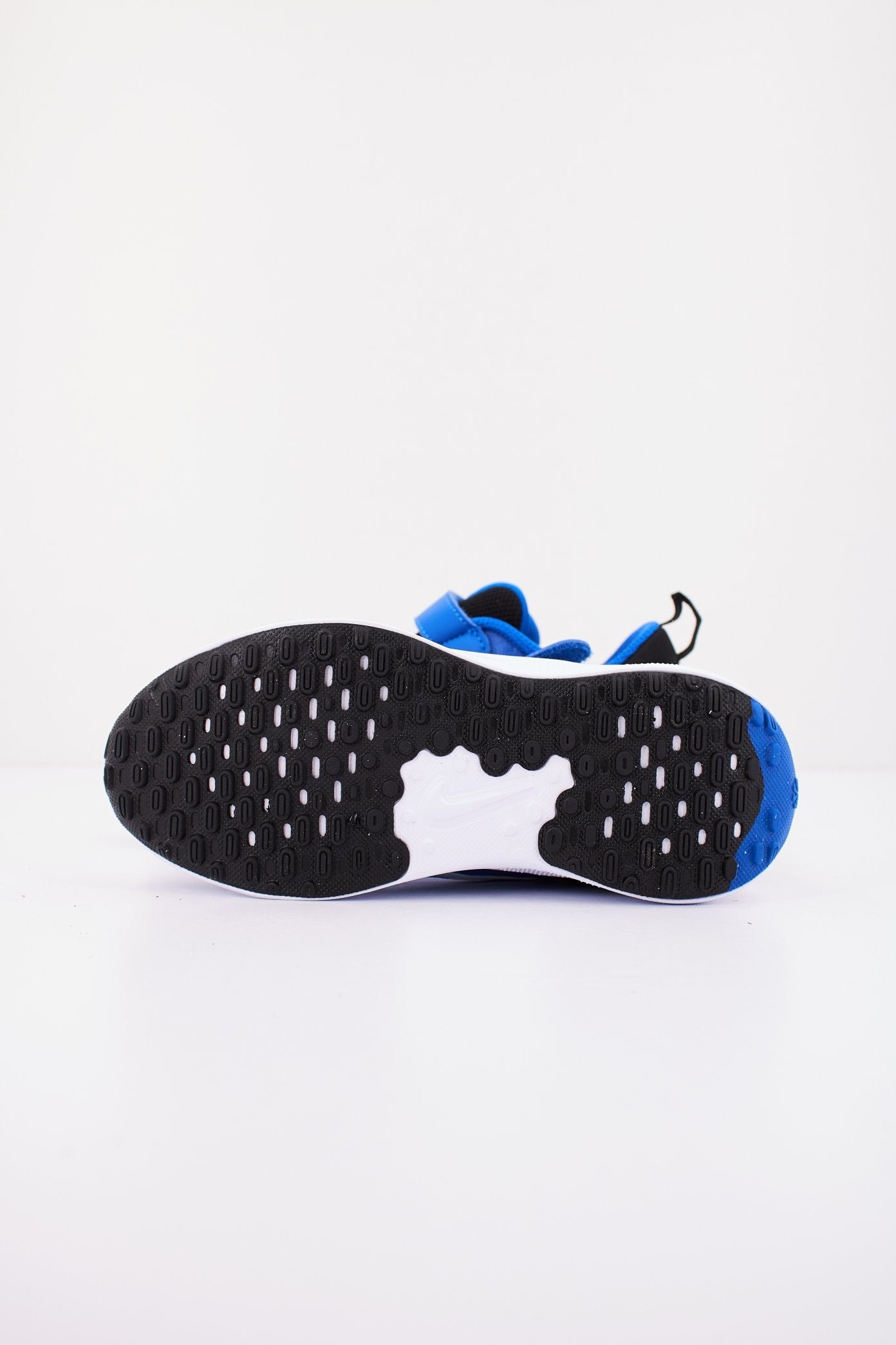 NIKE REVOLUTION  en color   (4)