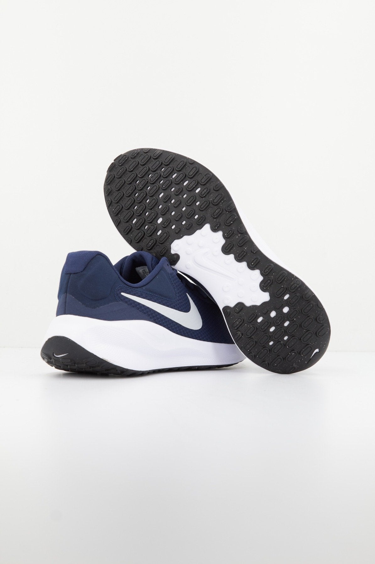 NIKE REVOLUTION  en color   (4)