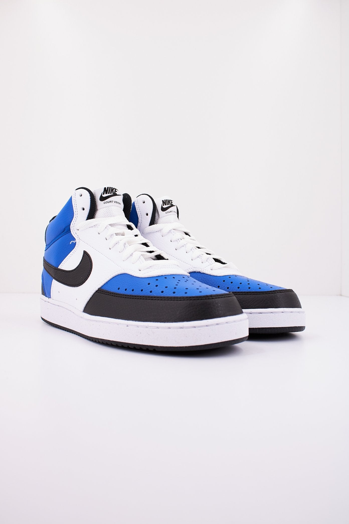 NIKE COURT en color   (2)