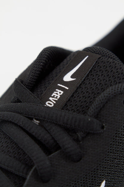 NIKE REVOLUTION  en color   (3)