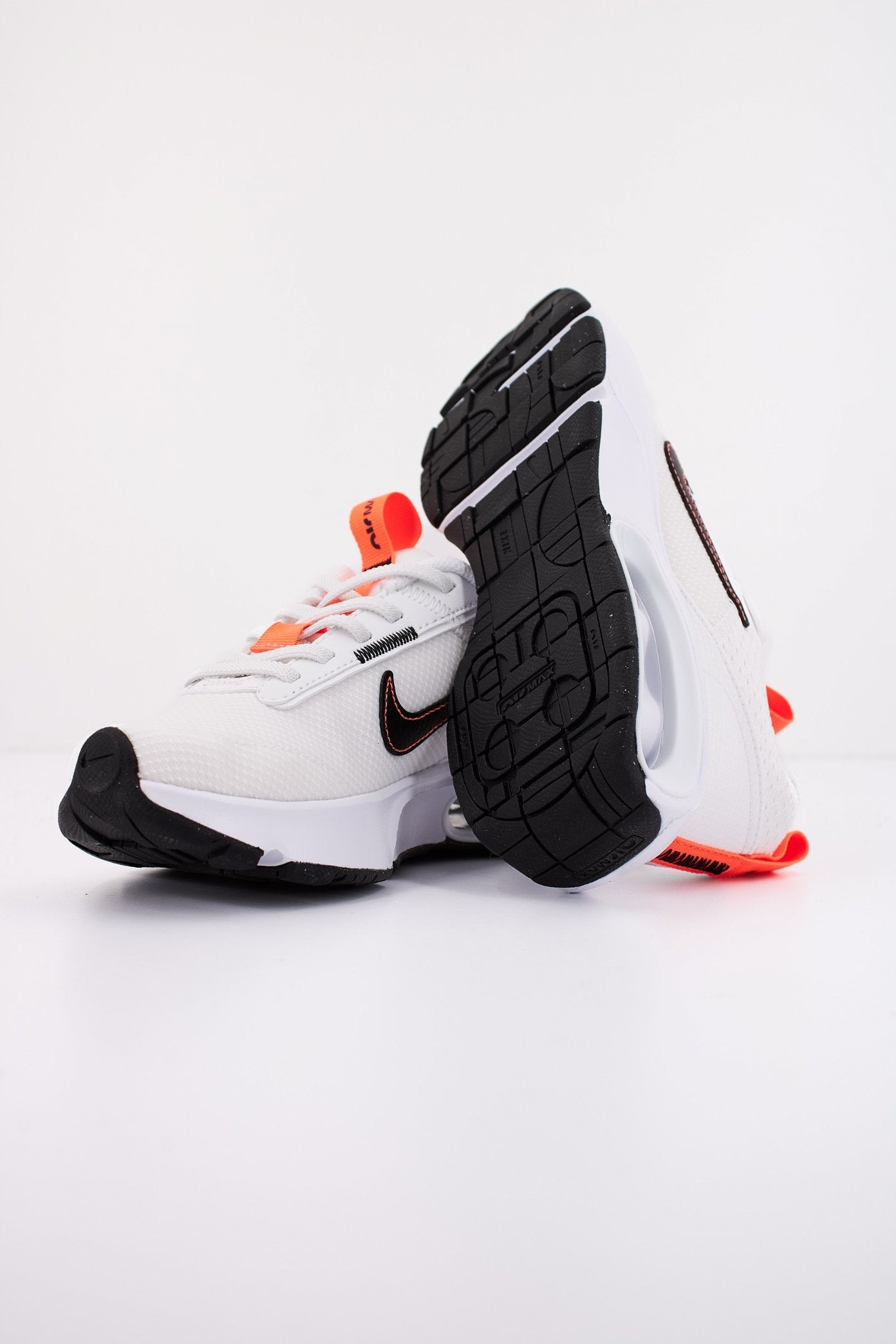 NIKE MAX INTRLK  LITTL en color   (4)