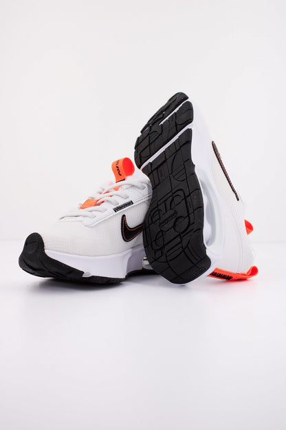 NIKE MAX INTRLK  LITTL en color   (4)