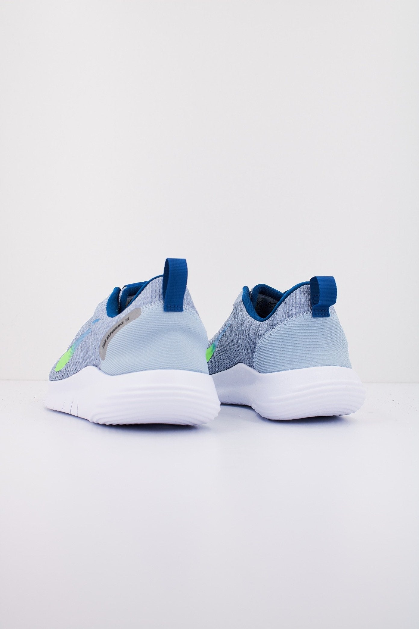 NIKE FLEX EXPERIENCE RUN  en color   (3)