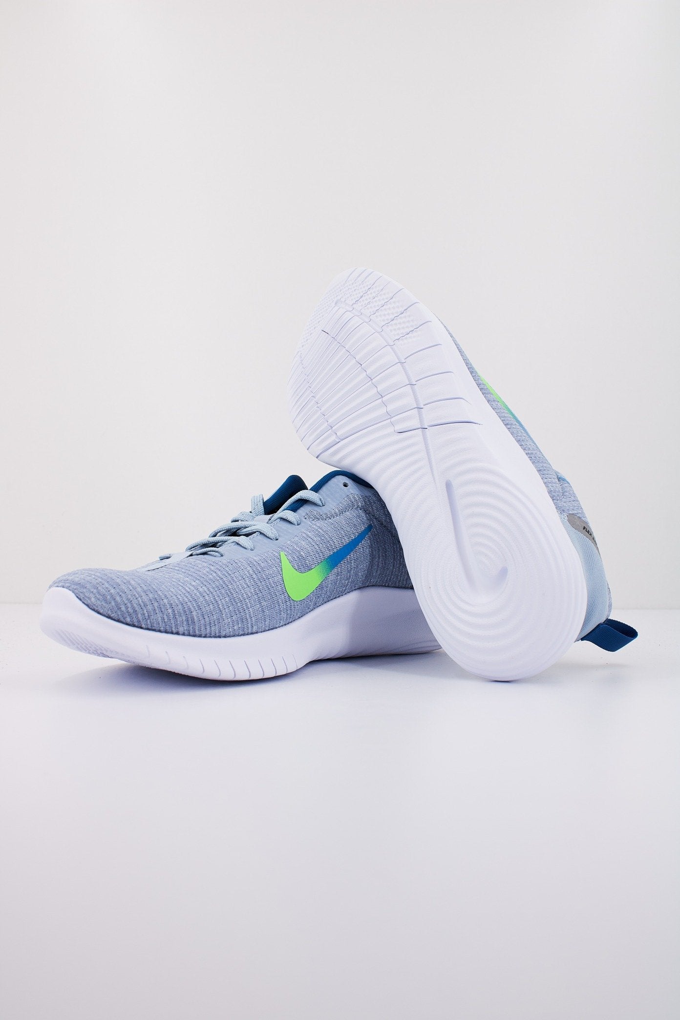 NIKE FLEX EXPERIENCE RUN  en color   (4)