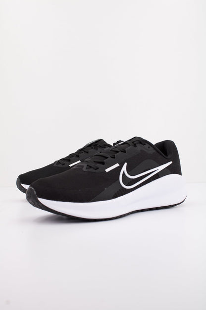 NIKE DOWNSHIFTER  en color   (2)