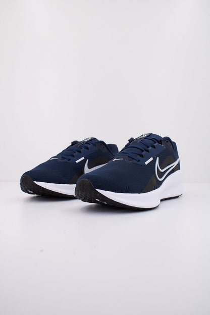 NIKE DOWNSHIFTER  en color   (2)