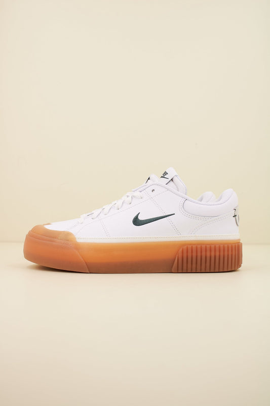 NIKE COURT LEGACY LIFT en color   (1)