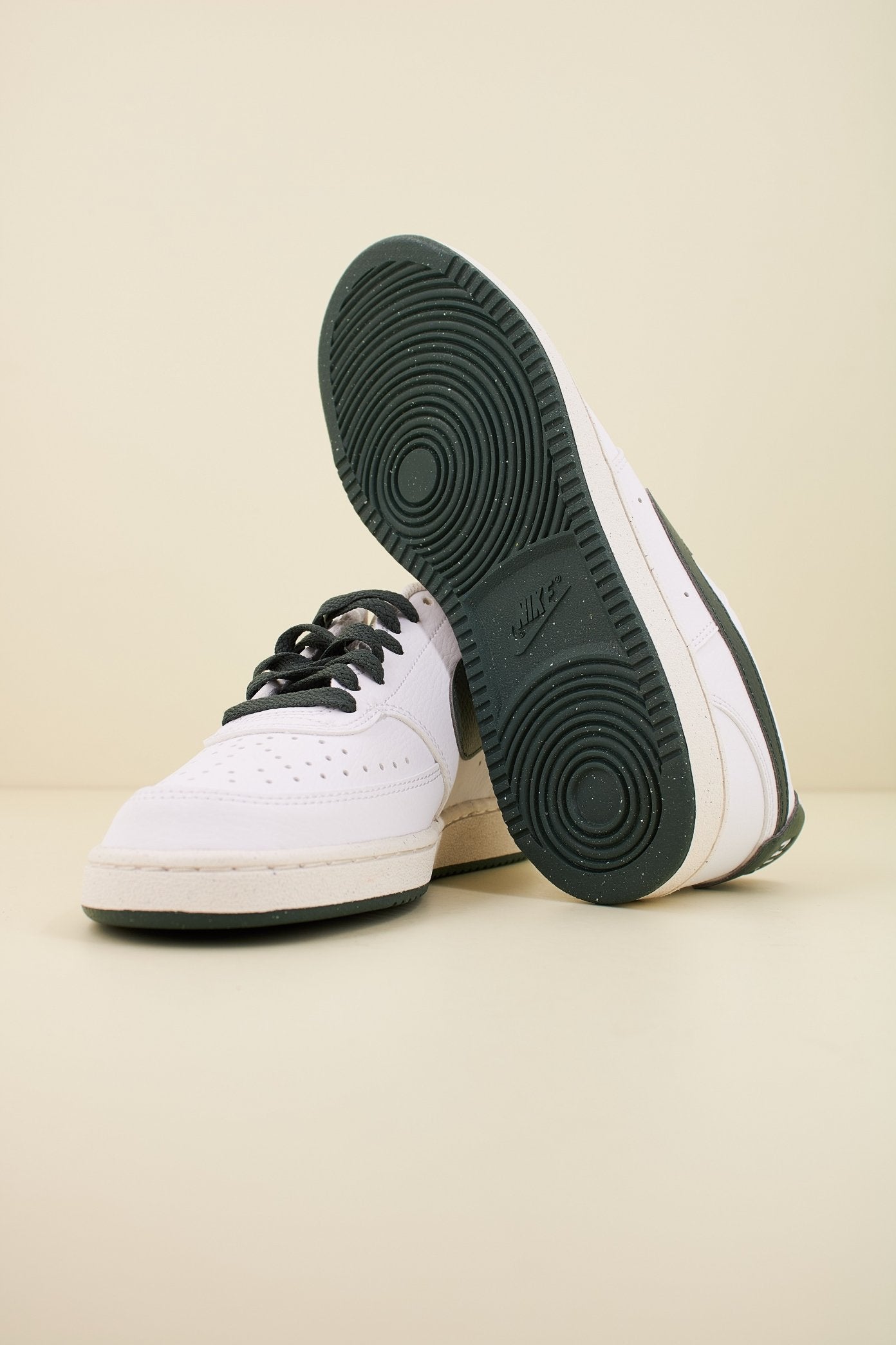 NIKE COURT VISION LOW NEX en color   (4)