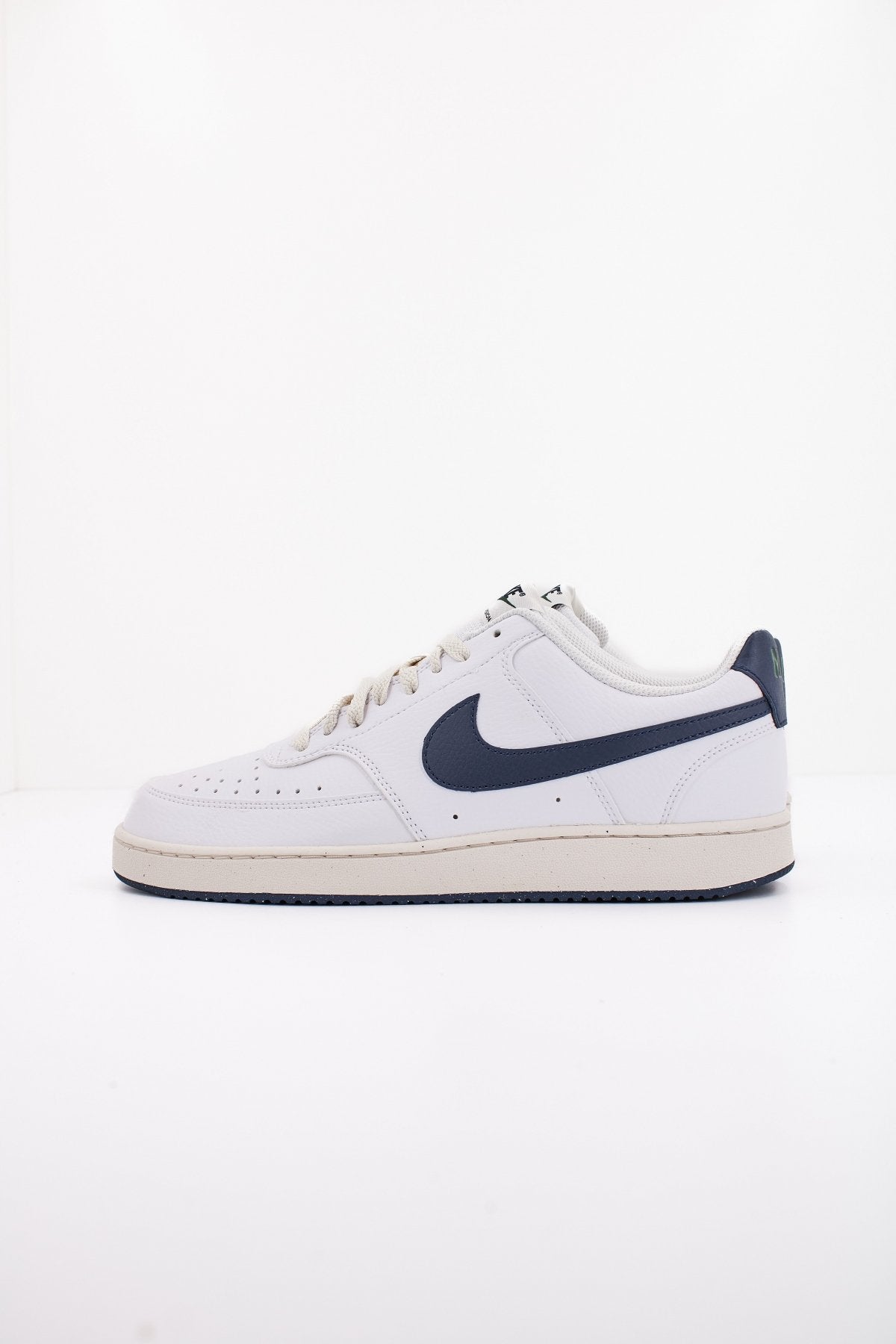 NIKE COURT VISION LO en color   (1)