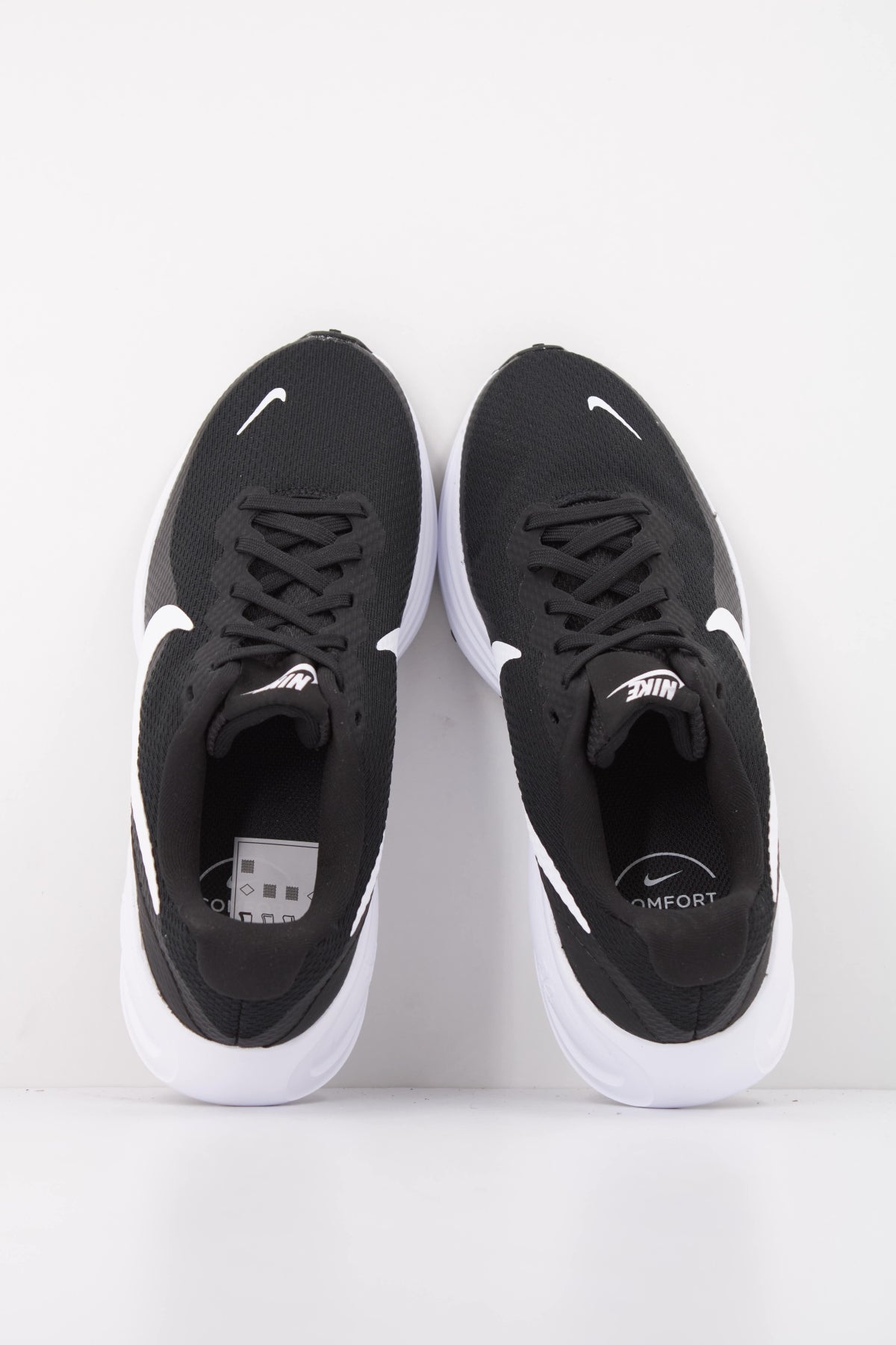 NIKE W NIKE REVOLUTION  en color   (3)