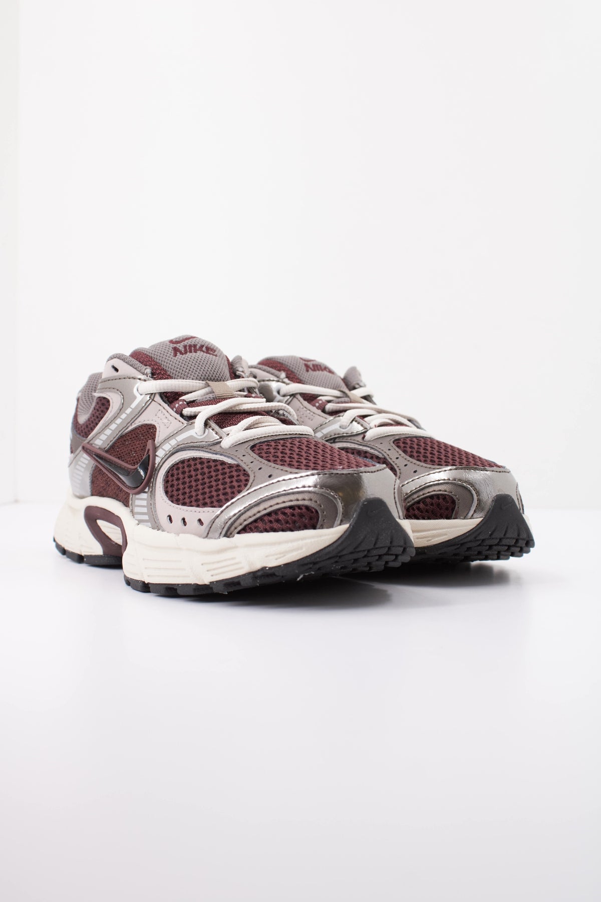 NIKE W NIKE V RNR en color   (2)
