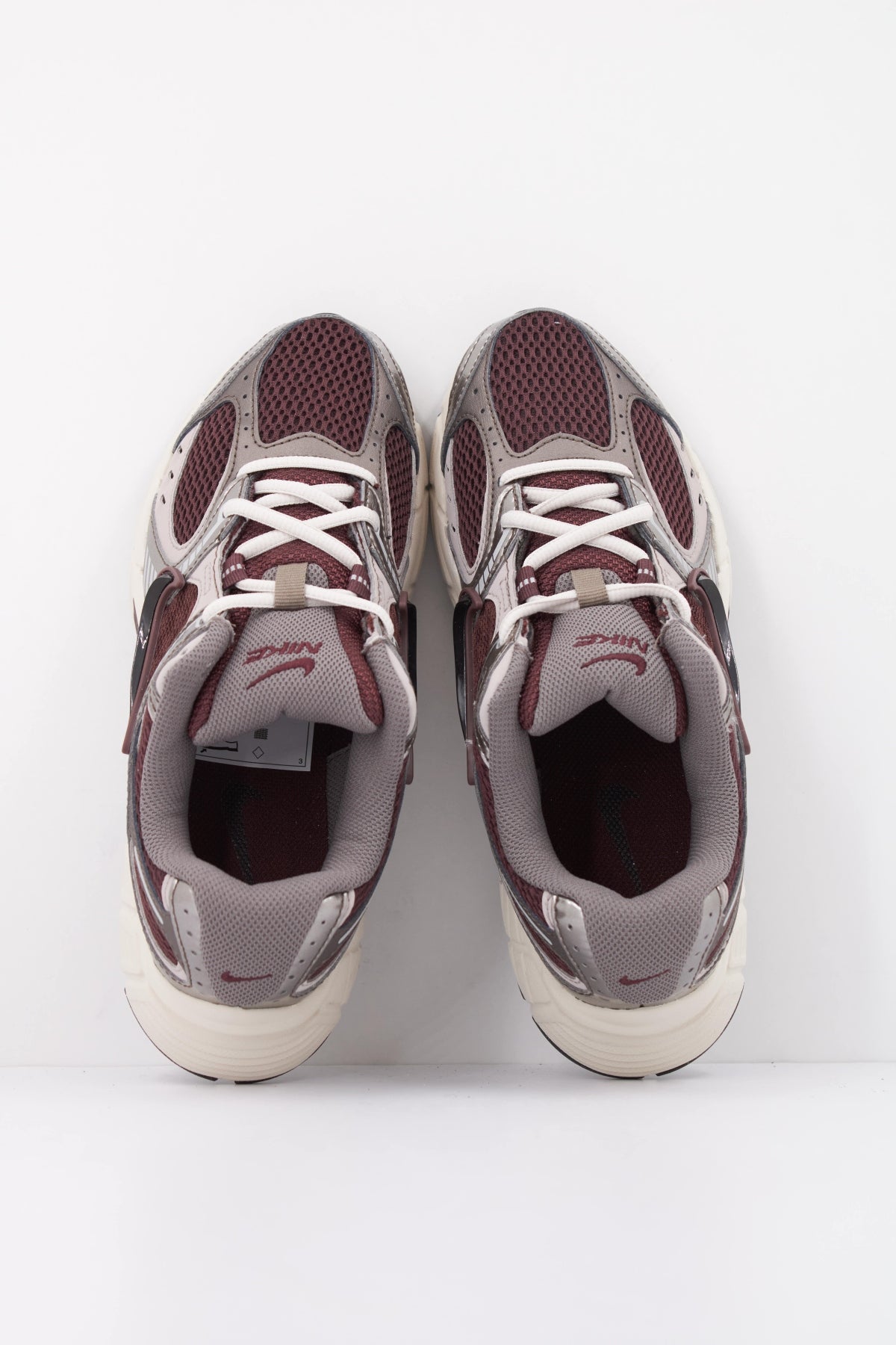 NIKE W NIKE V RNR en color   (3)
