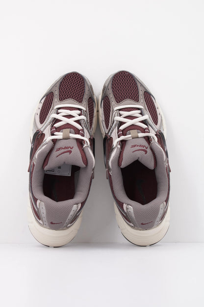 NIKE W NIKE V RNR en color   (3)