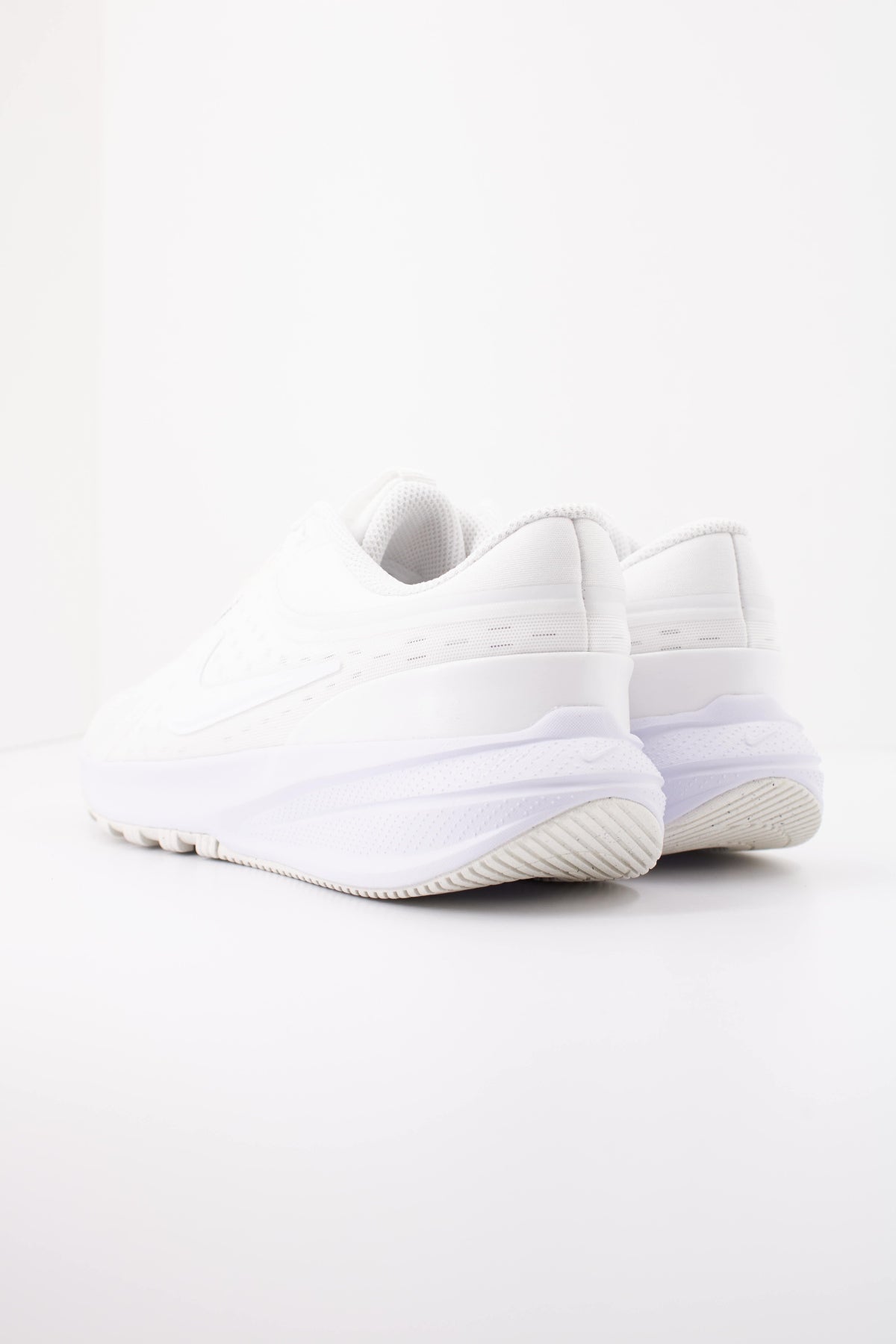 NIKE NIKE STAR RUNNER  G en color   (4)
